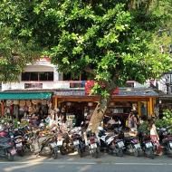 Hovedgaden i Ao Nang