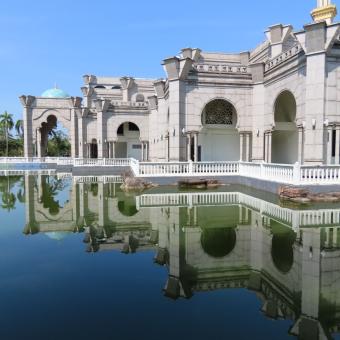 Masjid Wilayah Persekutuan